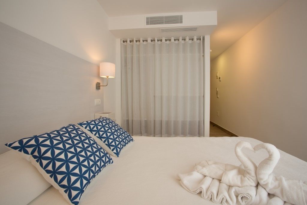 Hotel Rosamar - Emar Hotels Es Pujols Esterno foto