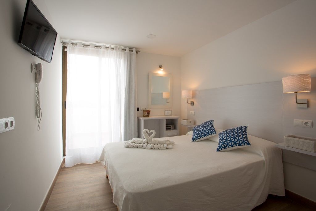 Hotel Rosamar - Emar Hotels Es Pujols Esterno foto